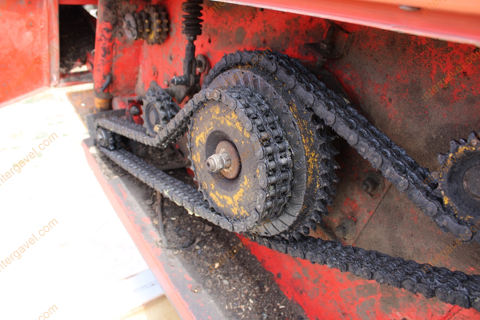 Vágóasztal - NAS 7