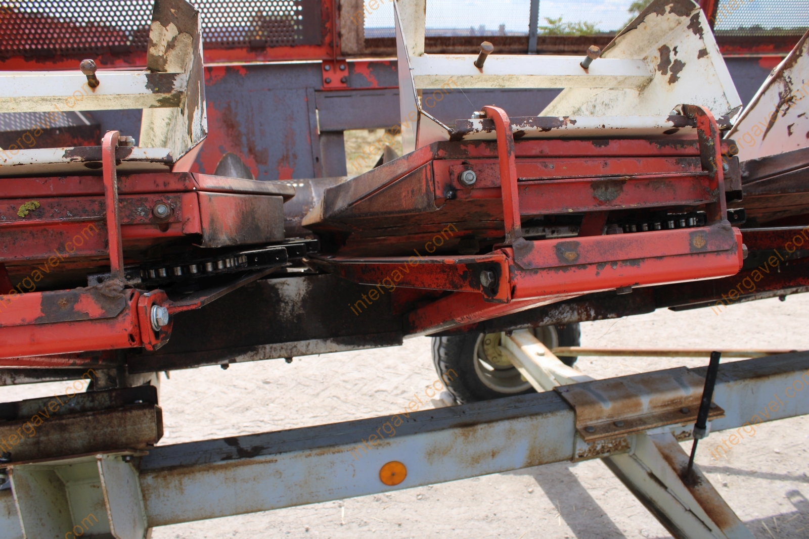 Vágóasztal - NAS 12