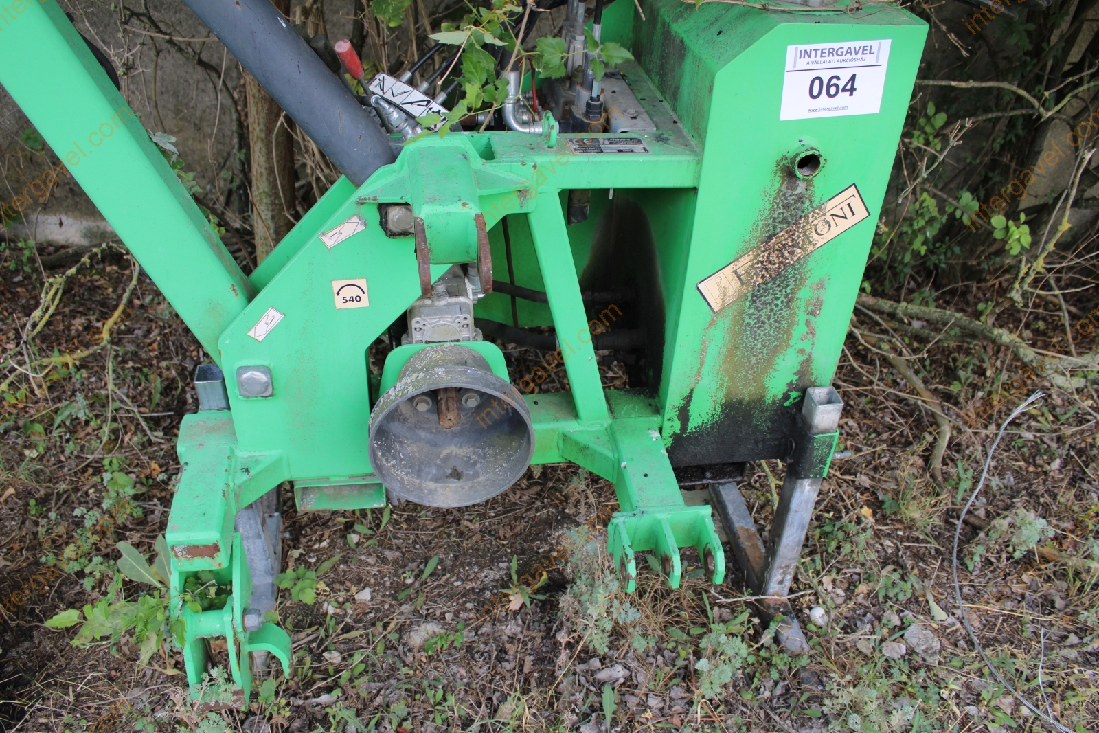 Rézsűkasza - Elite 6