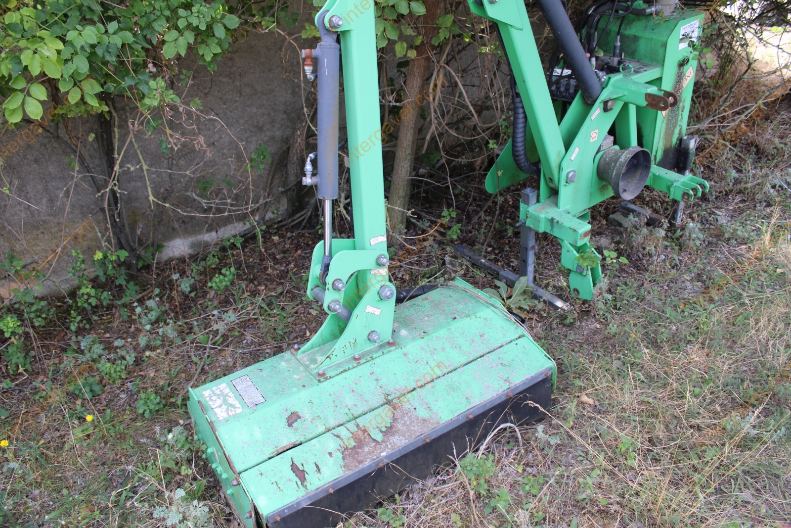 Rézsűkasza - Elite 11