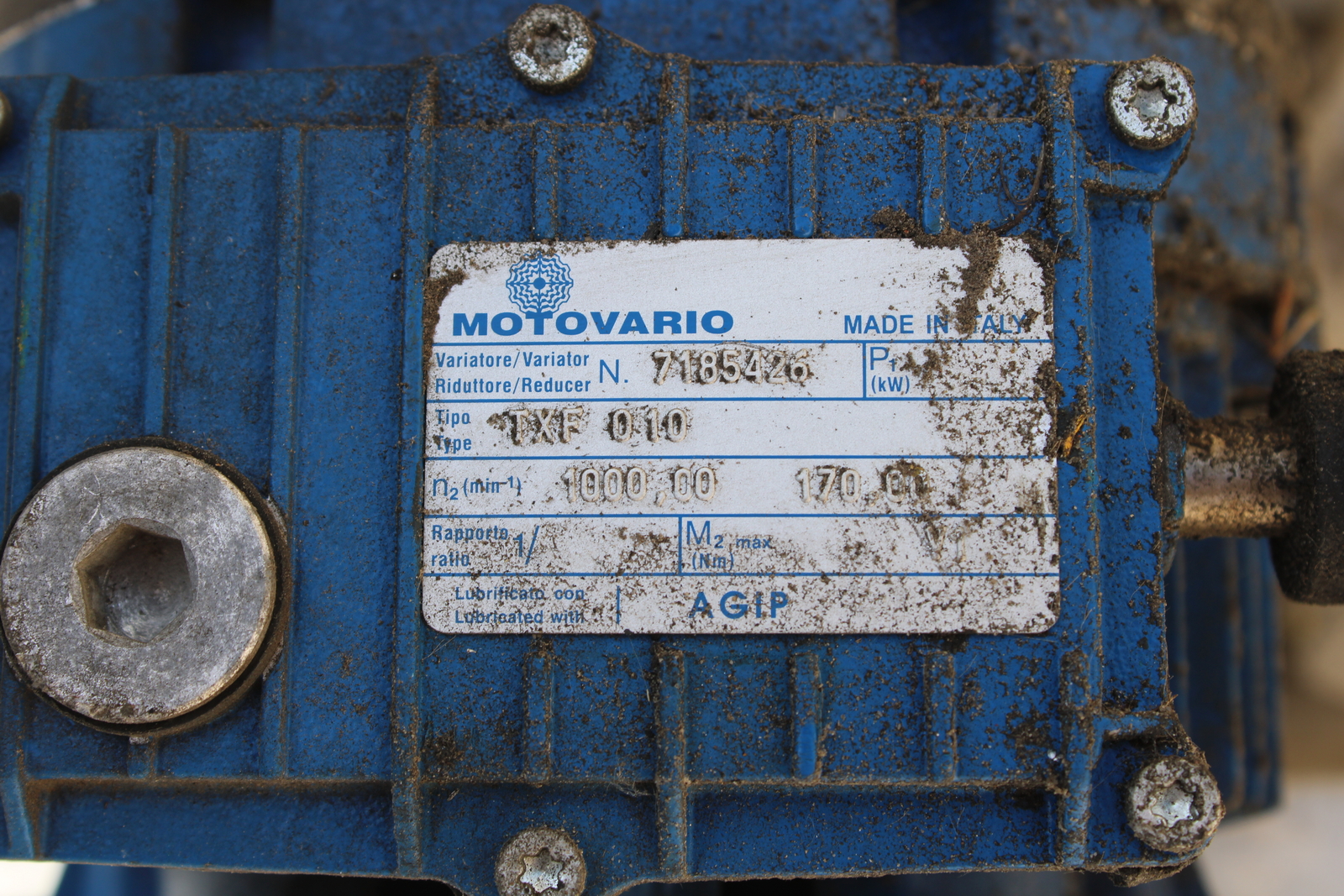 Vegyes villanymotorok és szivattyúk 17