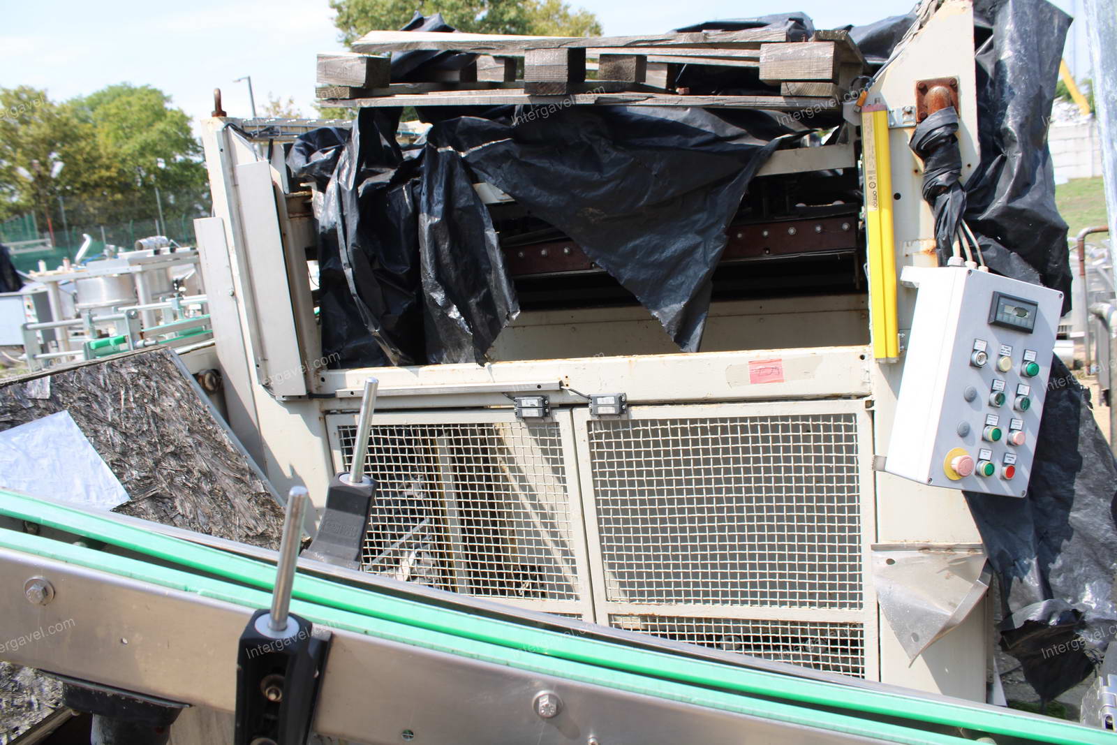 Depalettázó berendezés 7