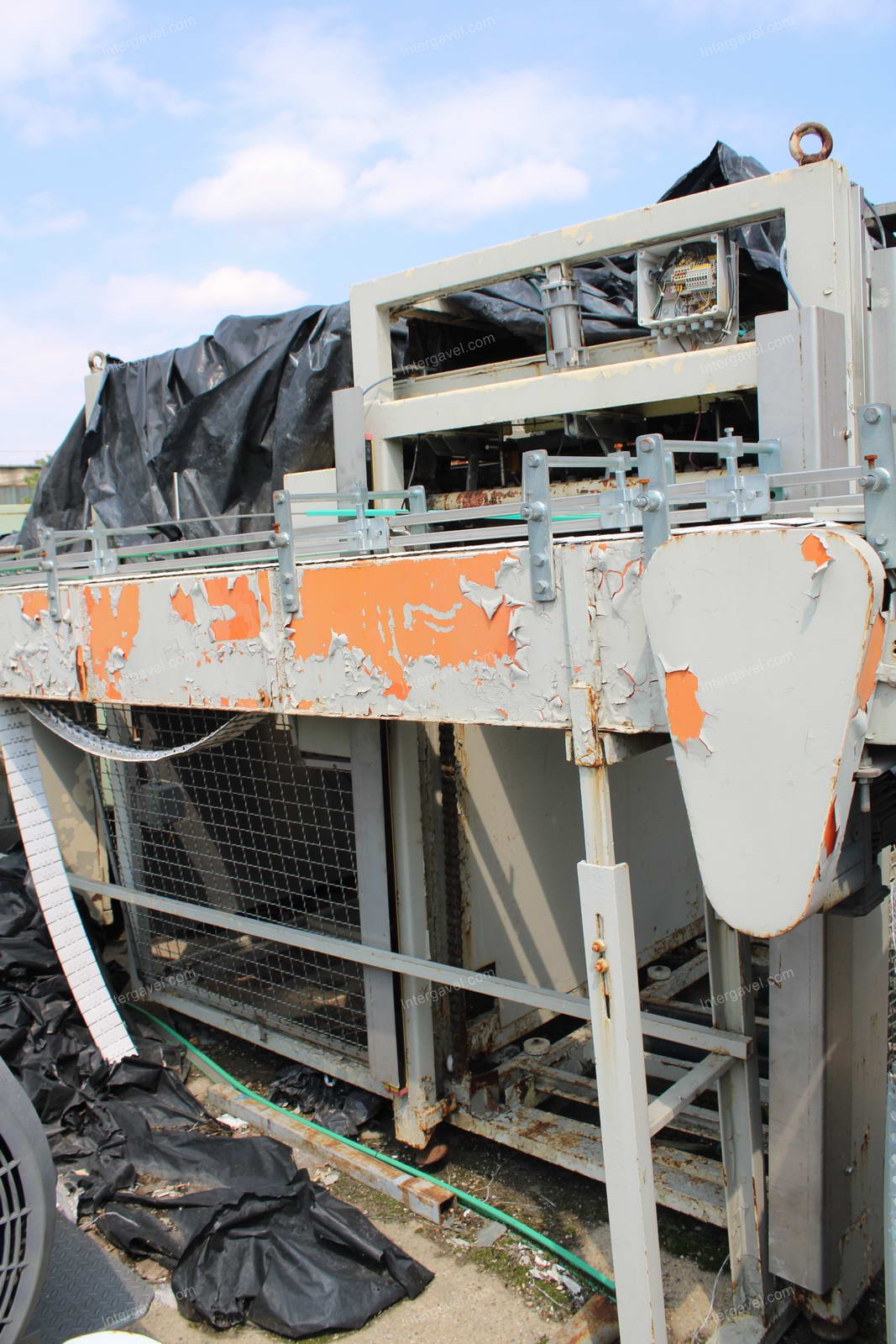 Depalettázó berendezés 12