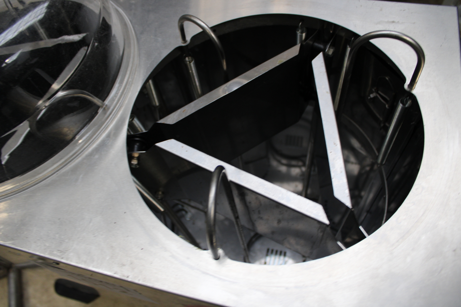 Tányérmelegentartó 2