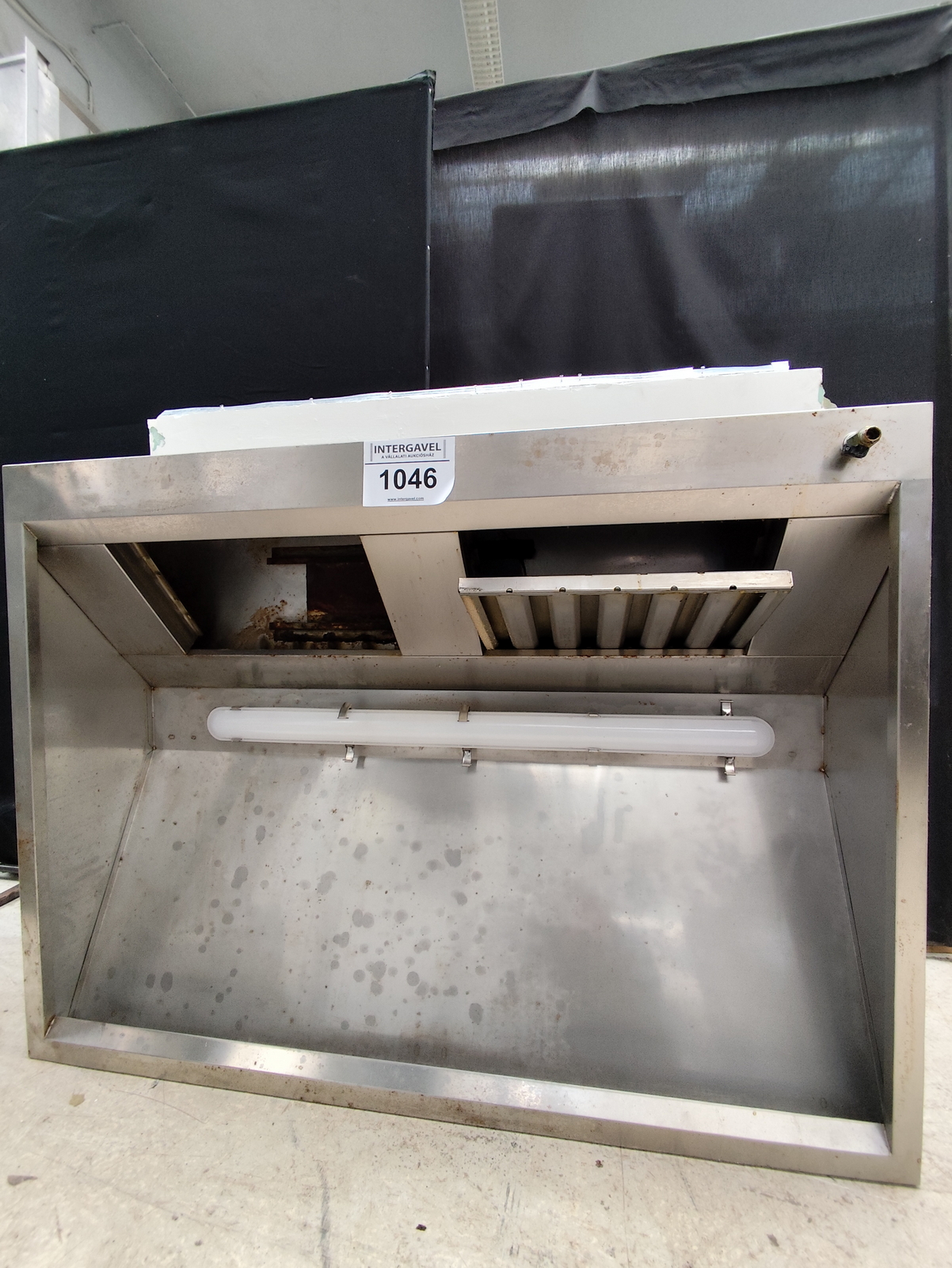 Rozsdamentes elszívó ernyő