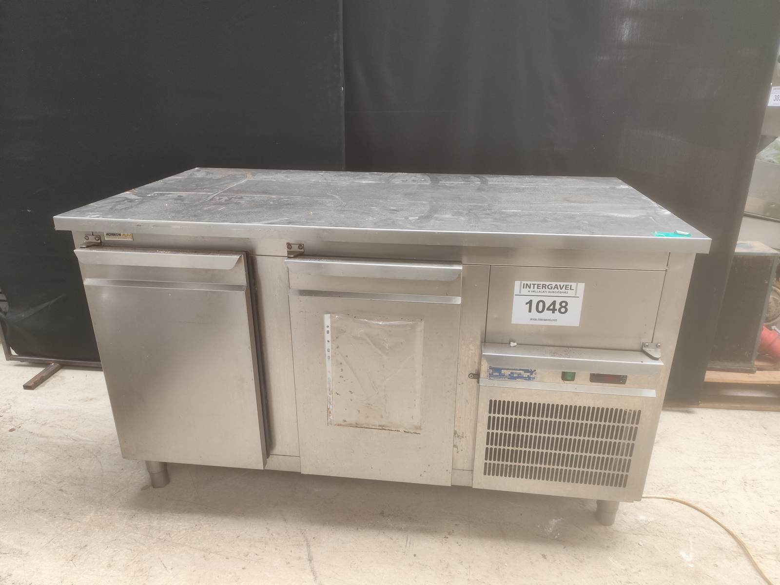 Hűtött munkaasztal