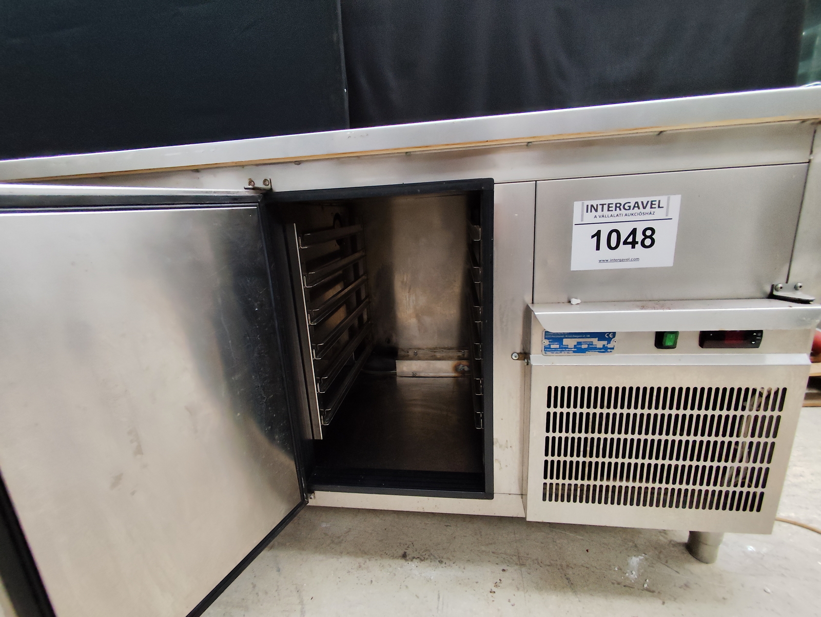 Hűtött munkaasztal 2