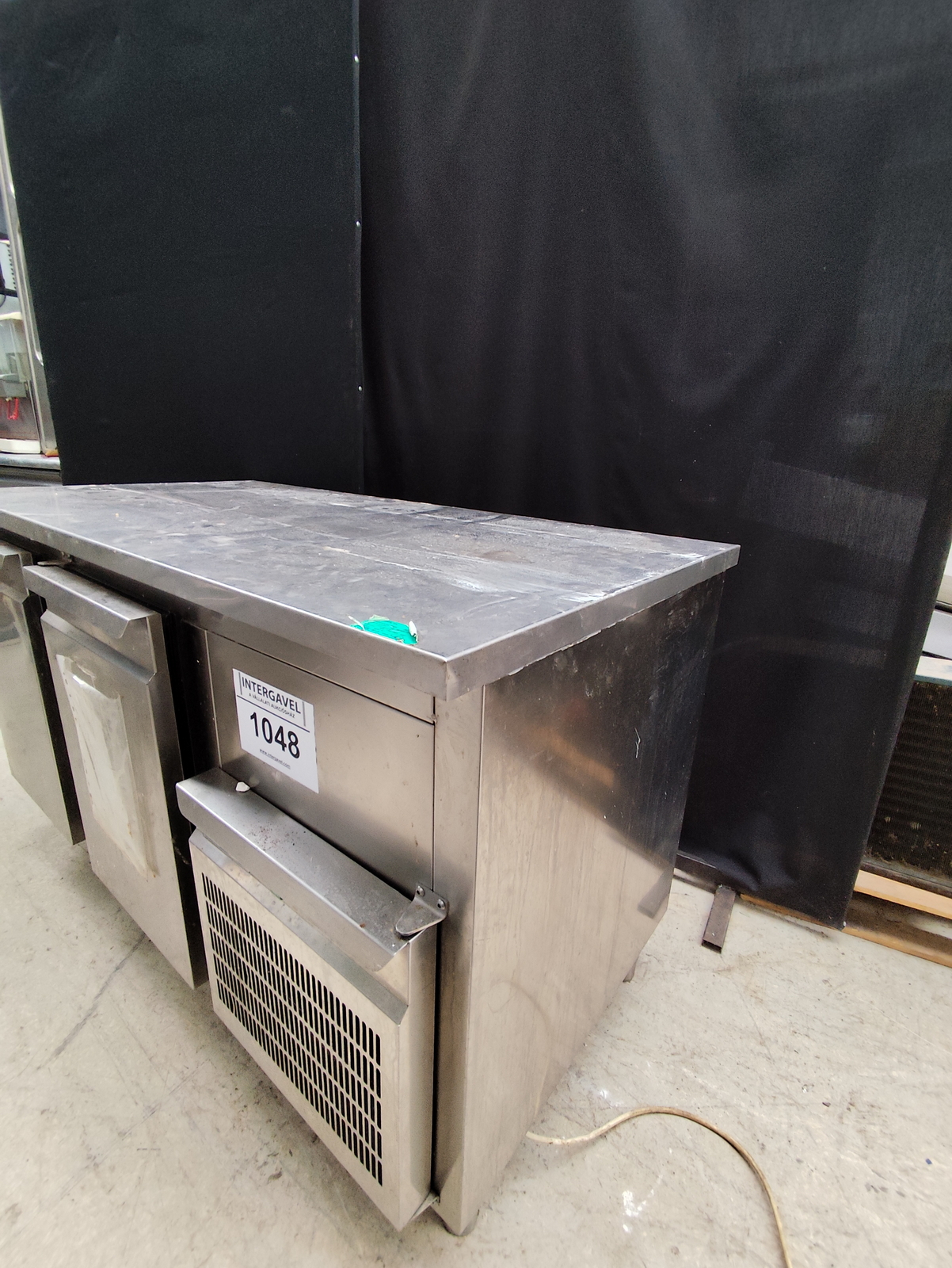 Hűtött munkaasztal 4