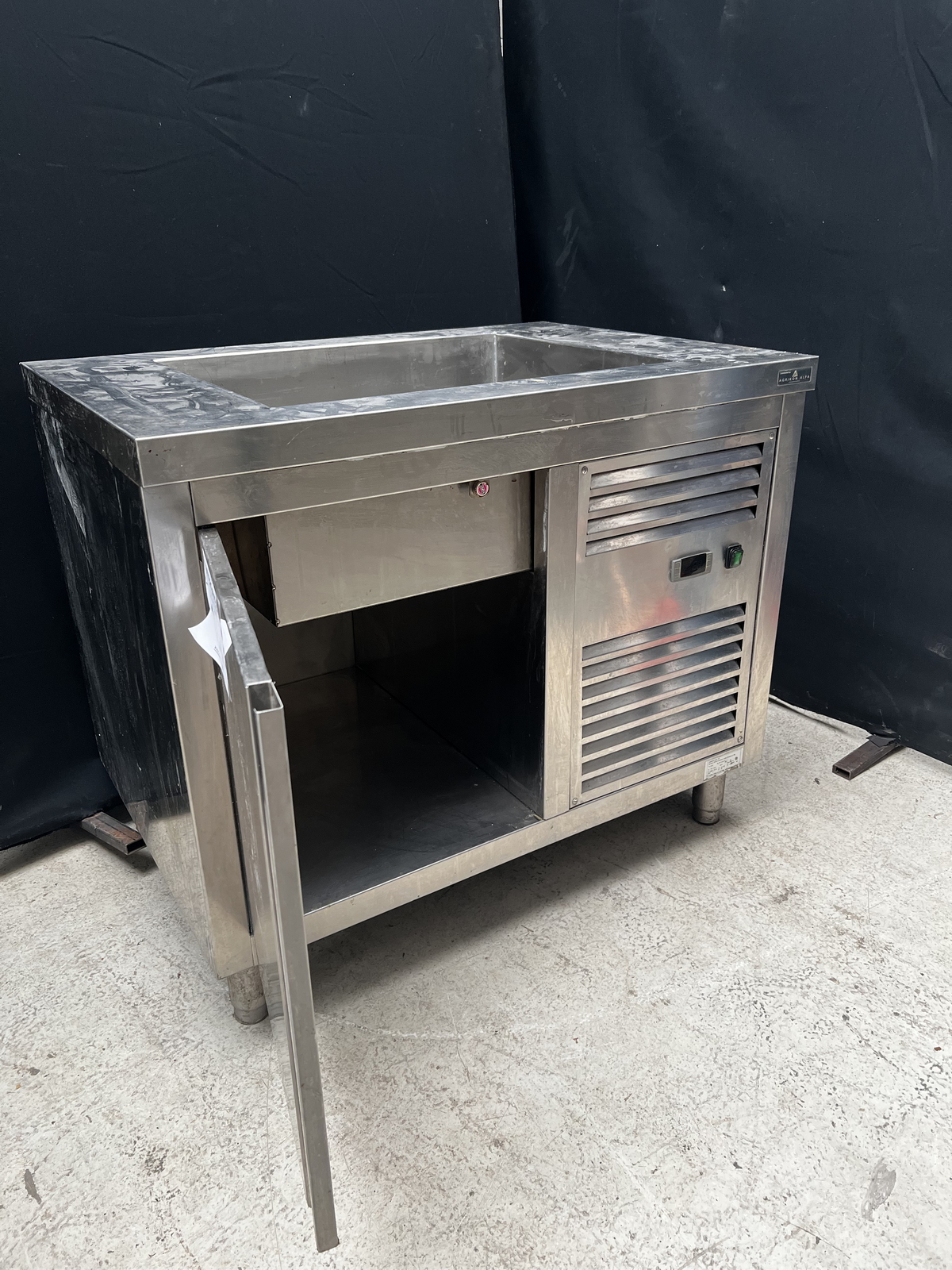 2xGN1/1 hűtőpult 2