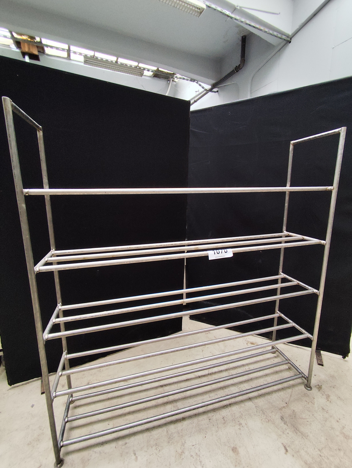 Rozsdamentes állvány