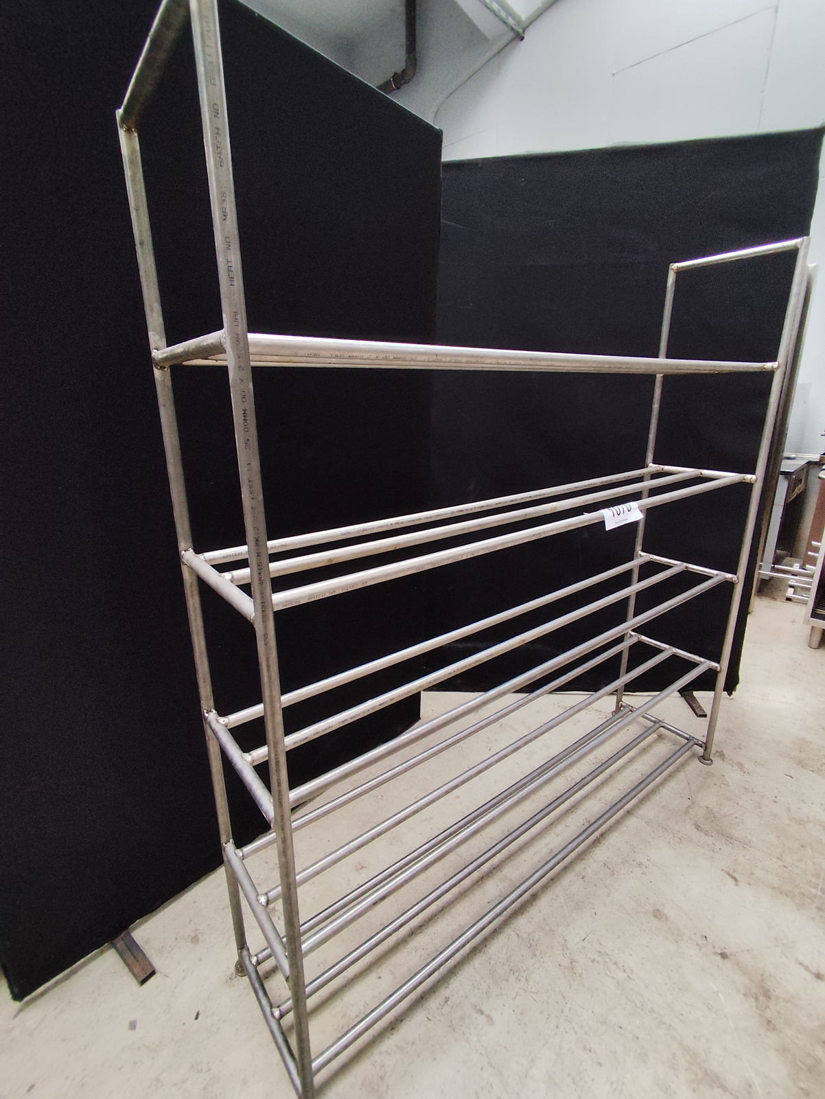 Rozsdamentes állvány 2