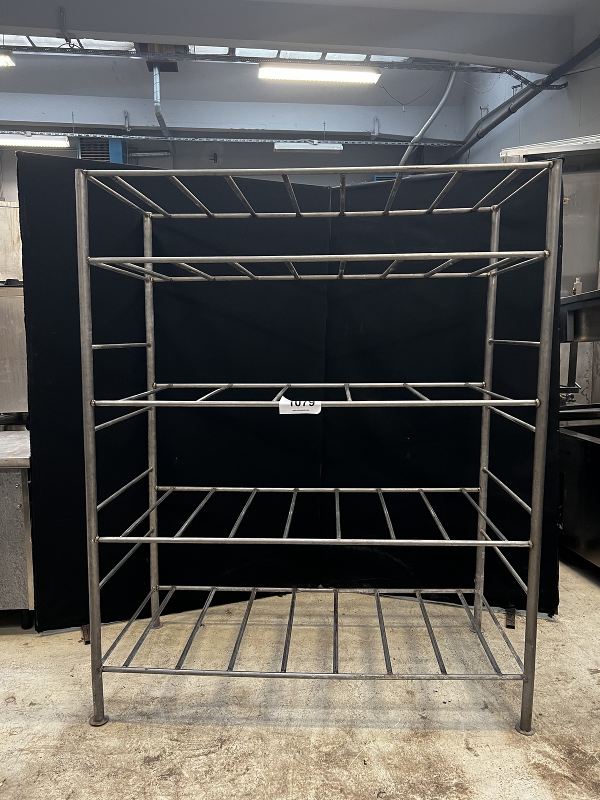 Rozsdamentes állvány