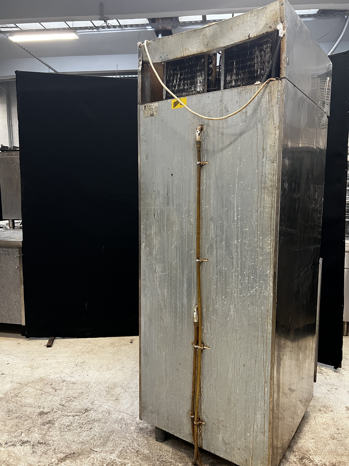 Rozsdamentes hűtő 4