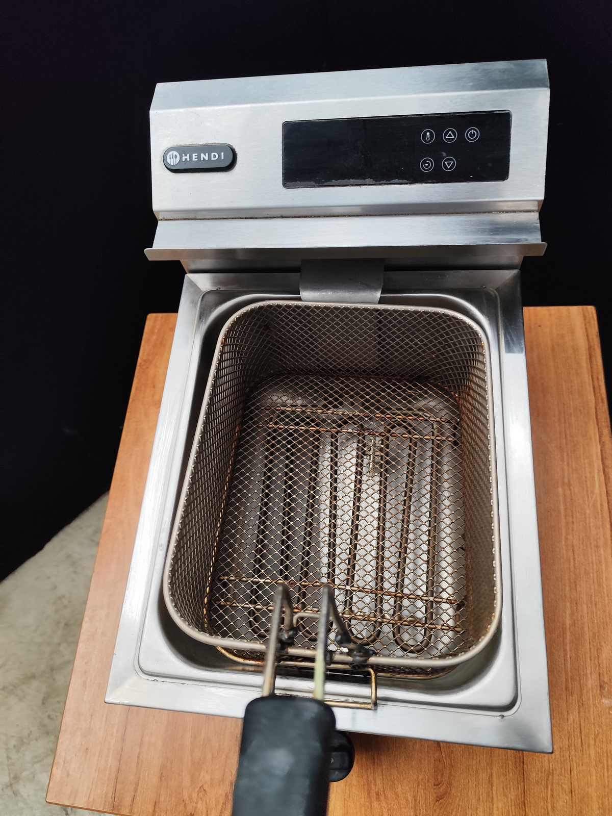 Egyaknás elektromos olajsütő 2