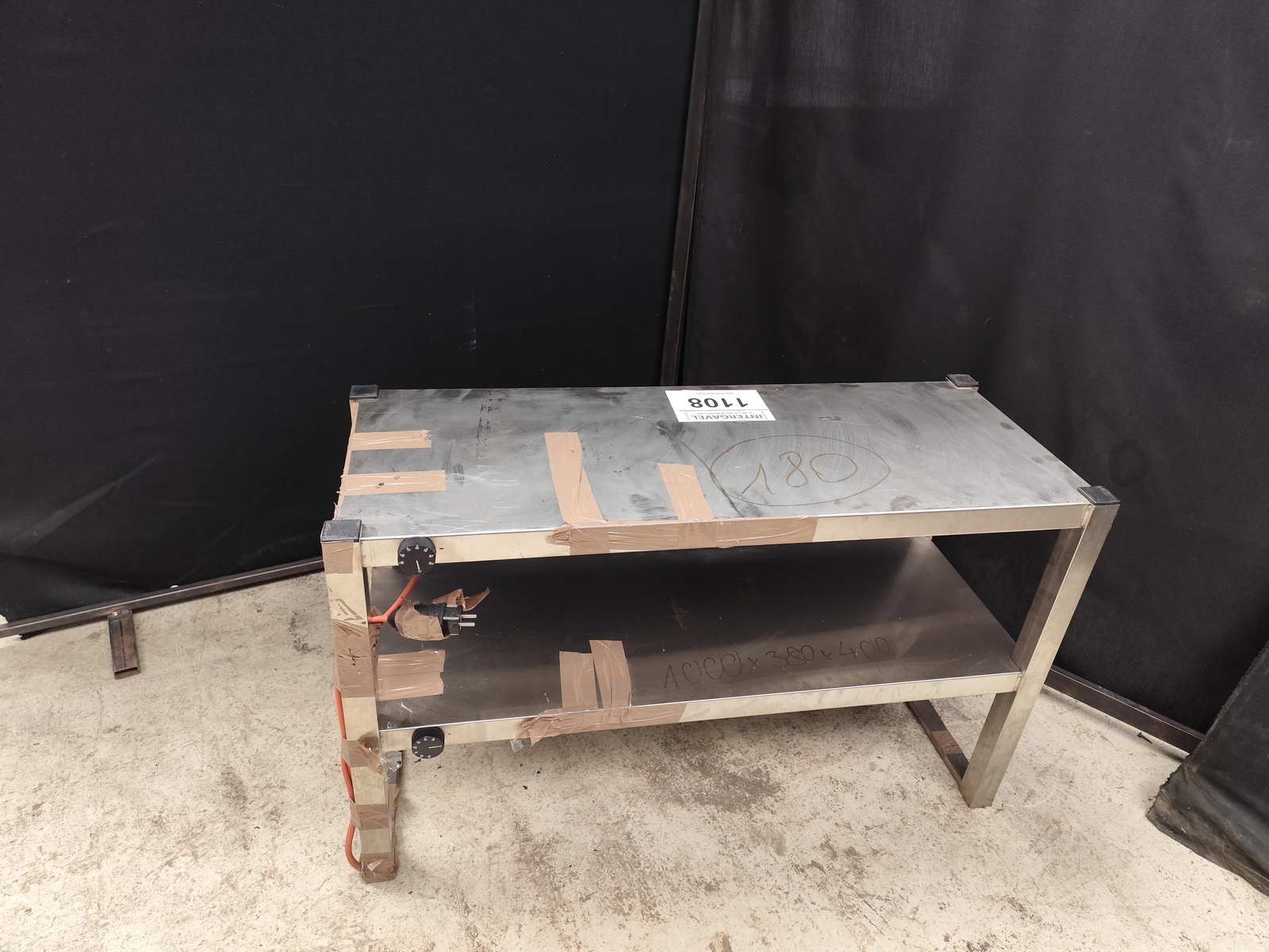 Fűtött átadópolc 3