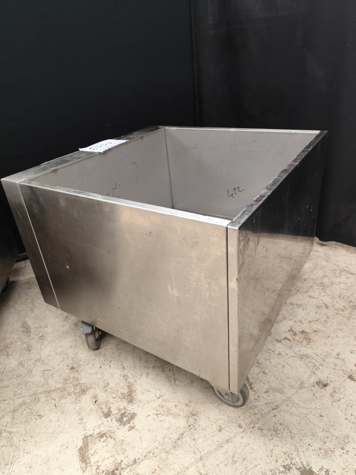 Melegentartó kocsi 2xGN1/1 4