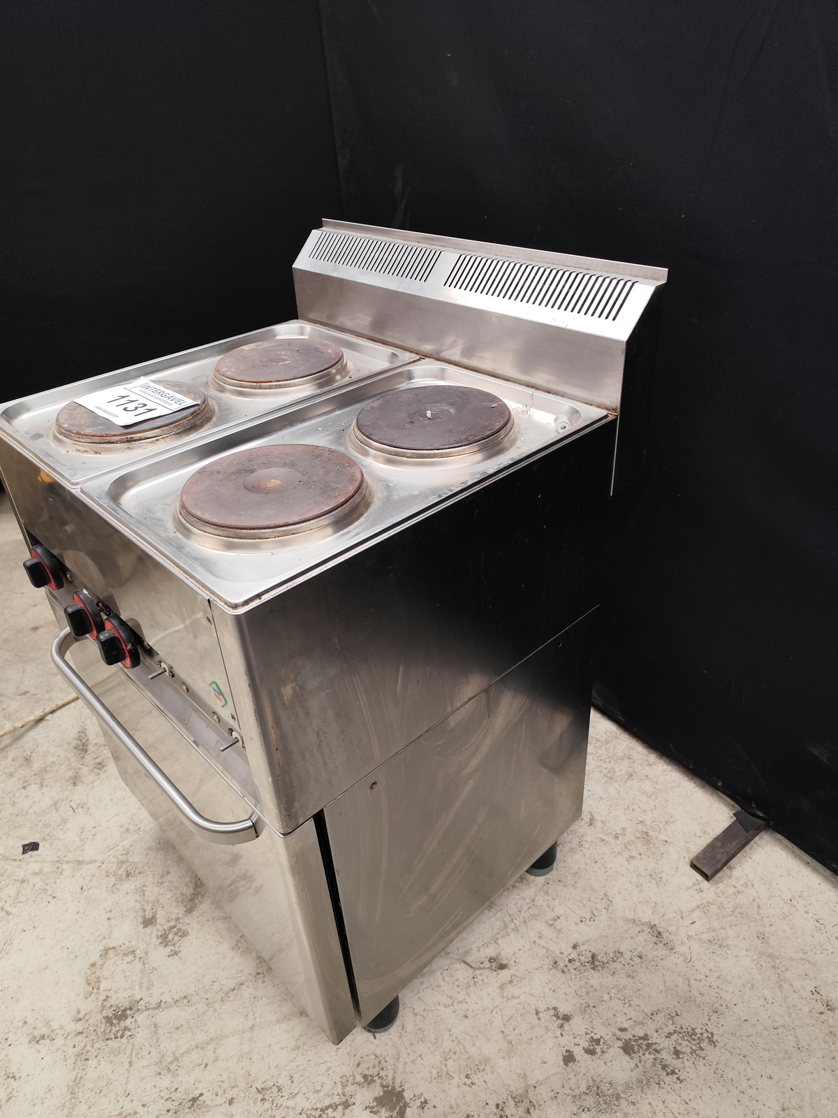 Elektromos tűzhely sütővel 4