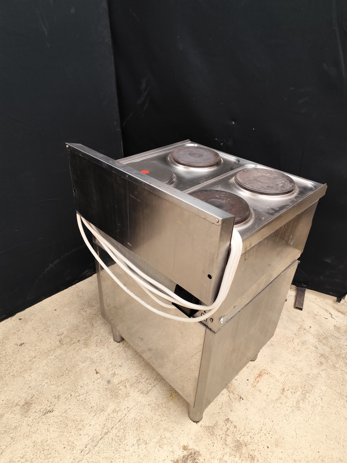 Elektromos tűzhely fiókokkal 5