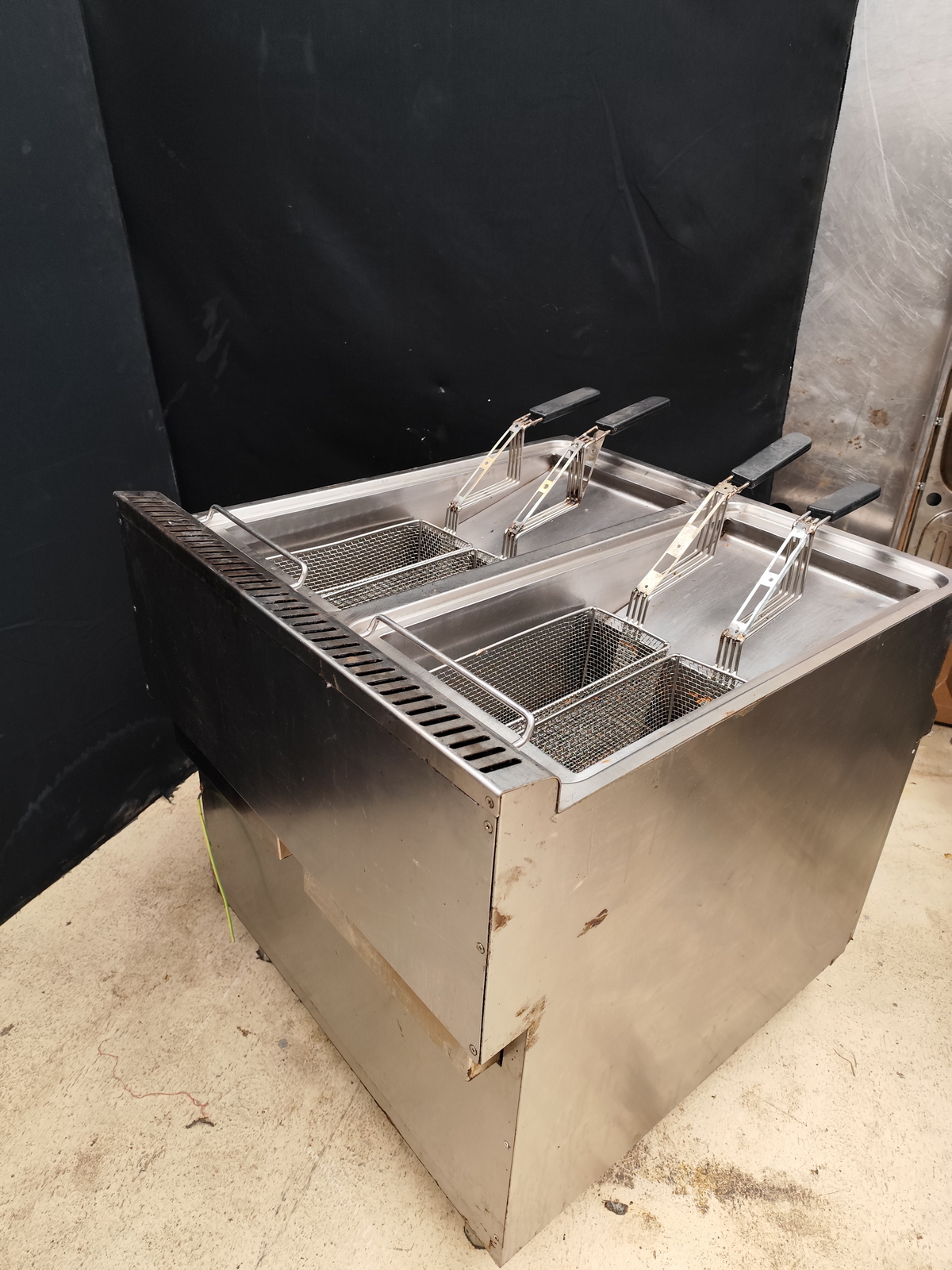 Kétaknás olajsütő 5