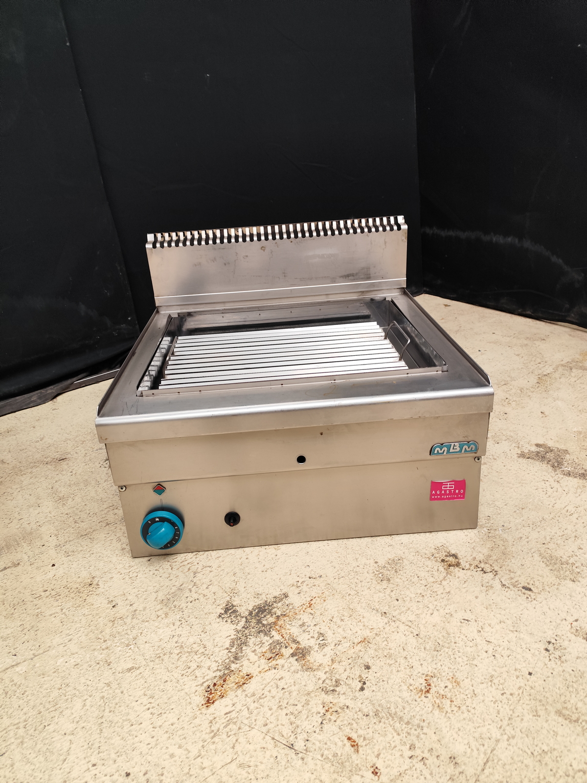 Rozsdamentes grill 2