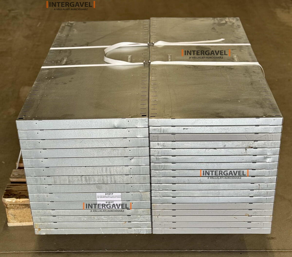 SSI Schäfer Polclapok vegyesen 2