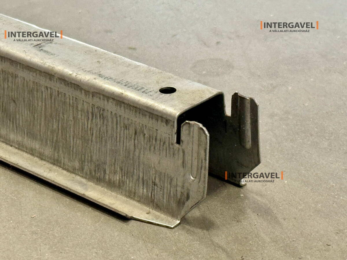 Alátámasztás polchoz 3