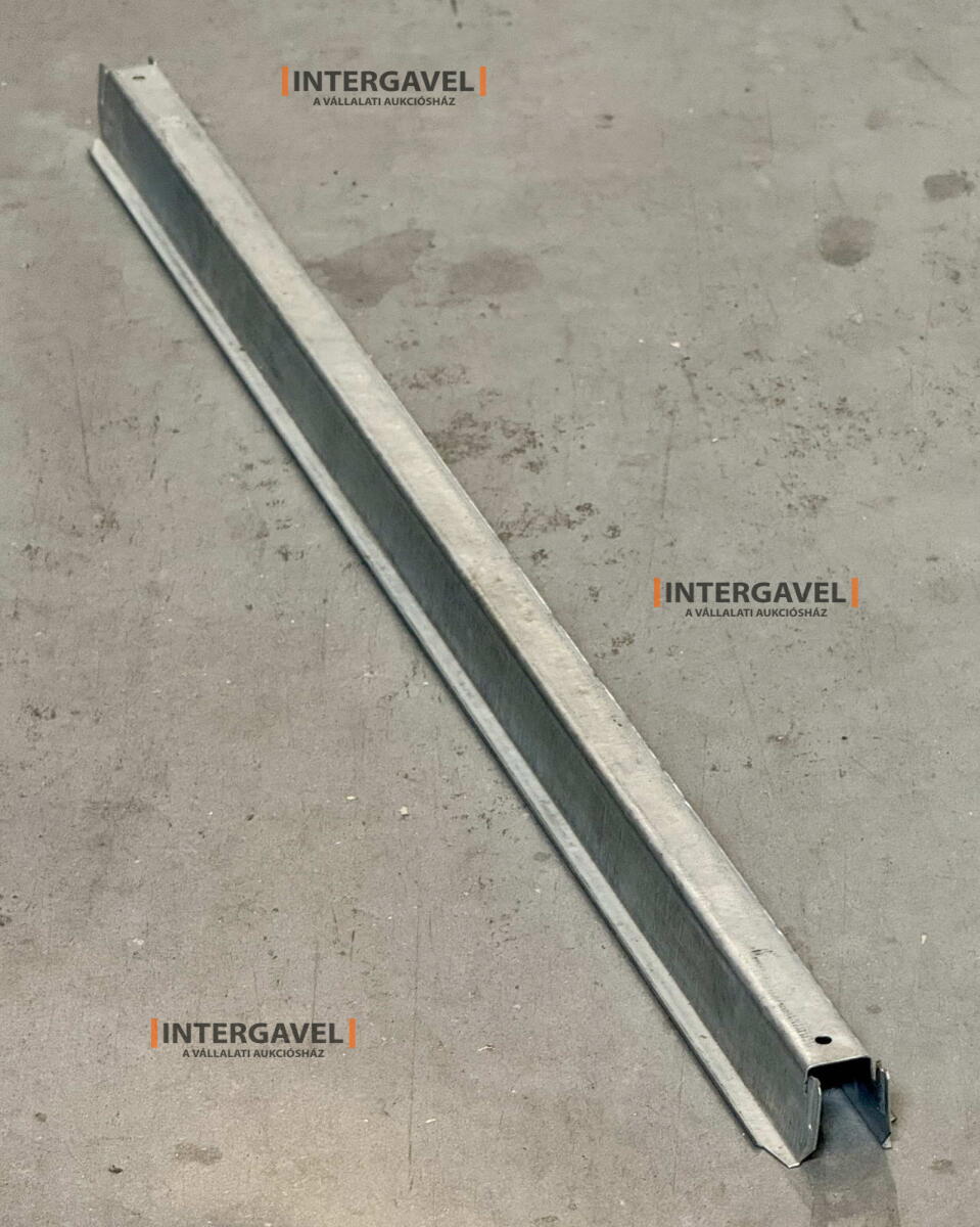 Alátámasztás polchoz