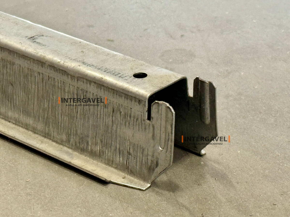 Alátámasztás polchoz 3