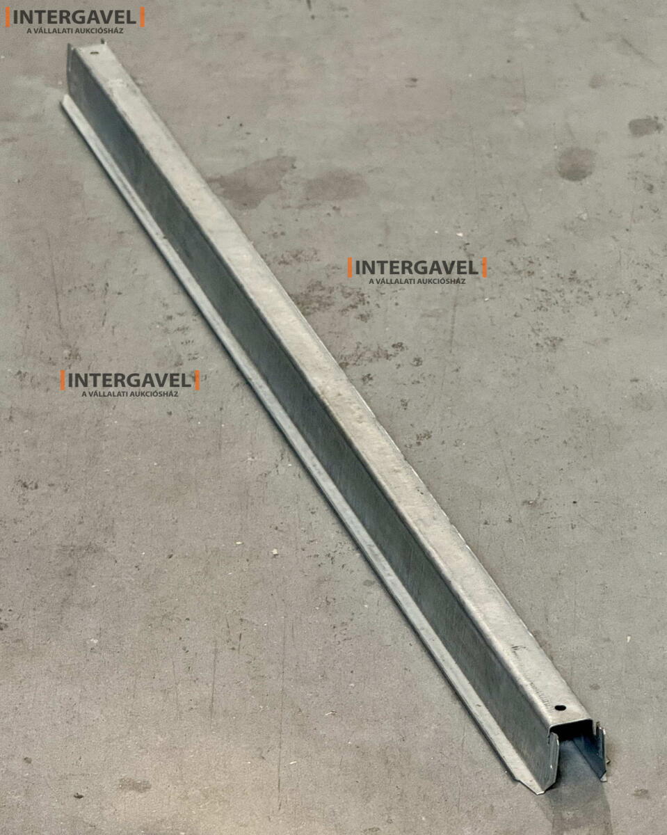 Alátámasztás polchoz