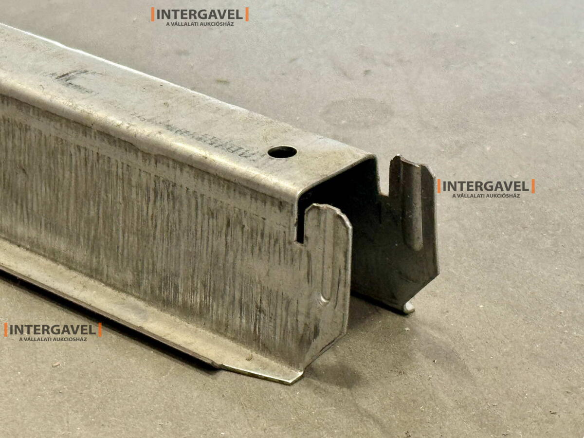 Alátámasztás polchoz 3