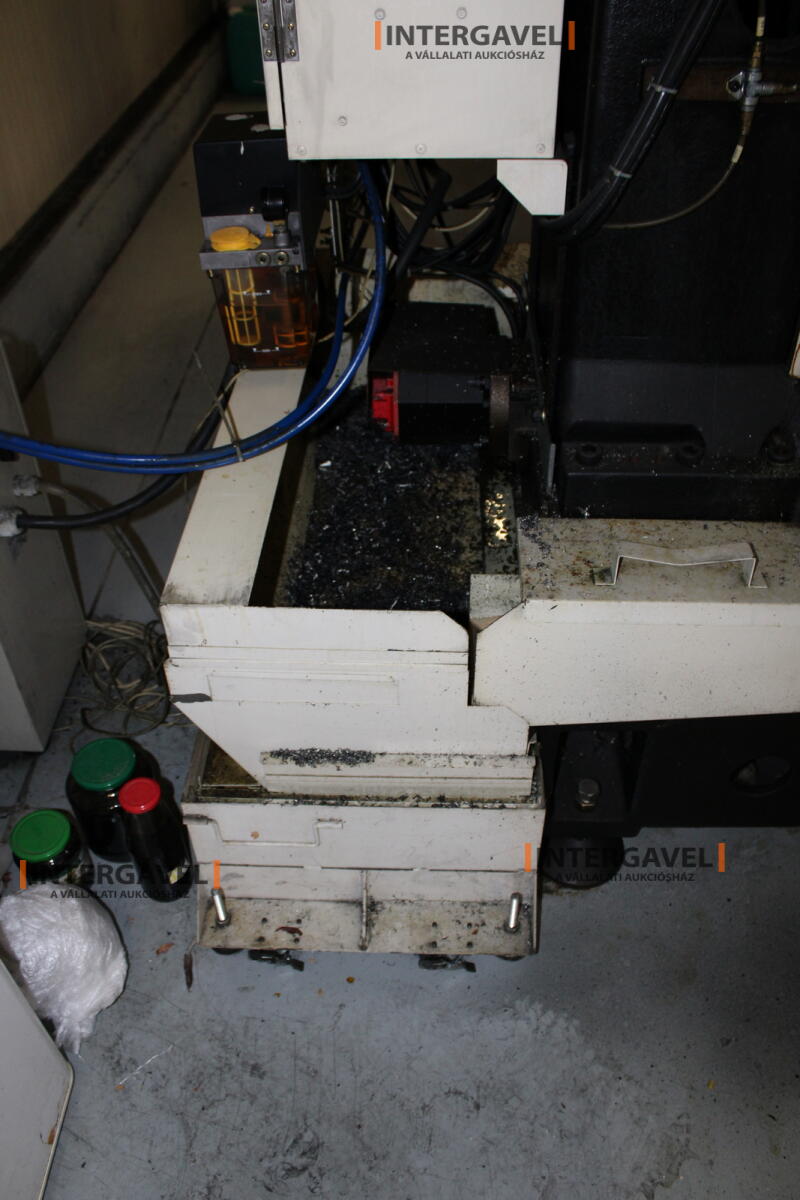 FANUC ROBODRILL α-T14iFL CNC megmunkálóközpont 15