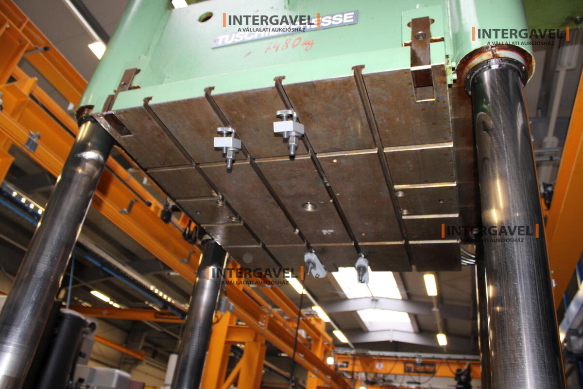 MESSMERT TUSCHIERPRESSE ipari présgép 2