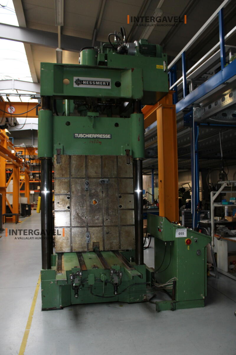 MESSMERT TUSCHIERPRESSE ipari présgép 10