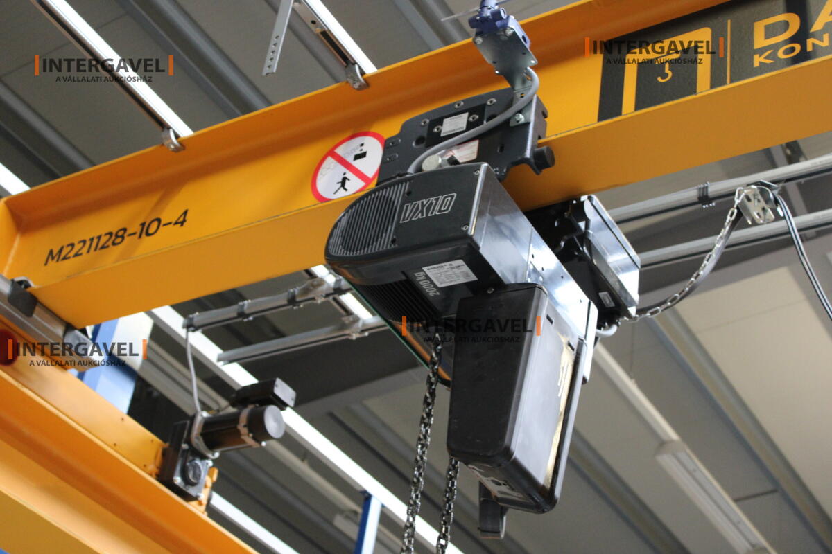 Daruhíd futómacskával és emelőművel 5