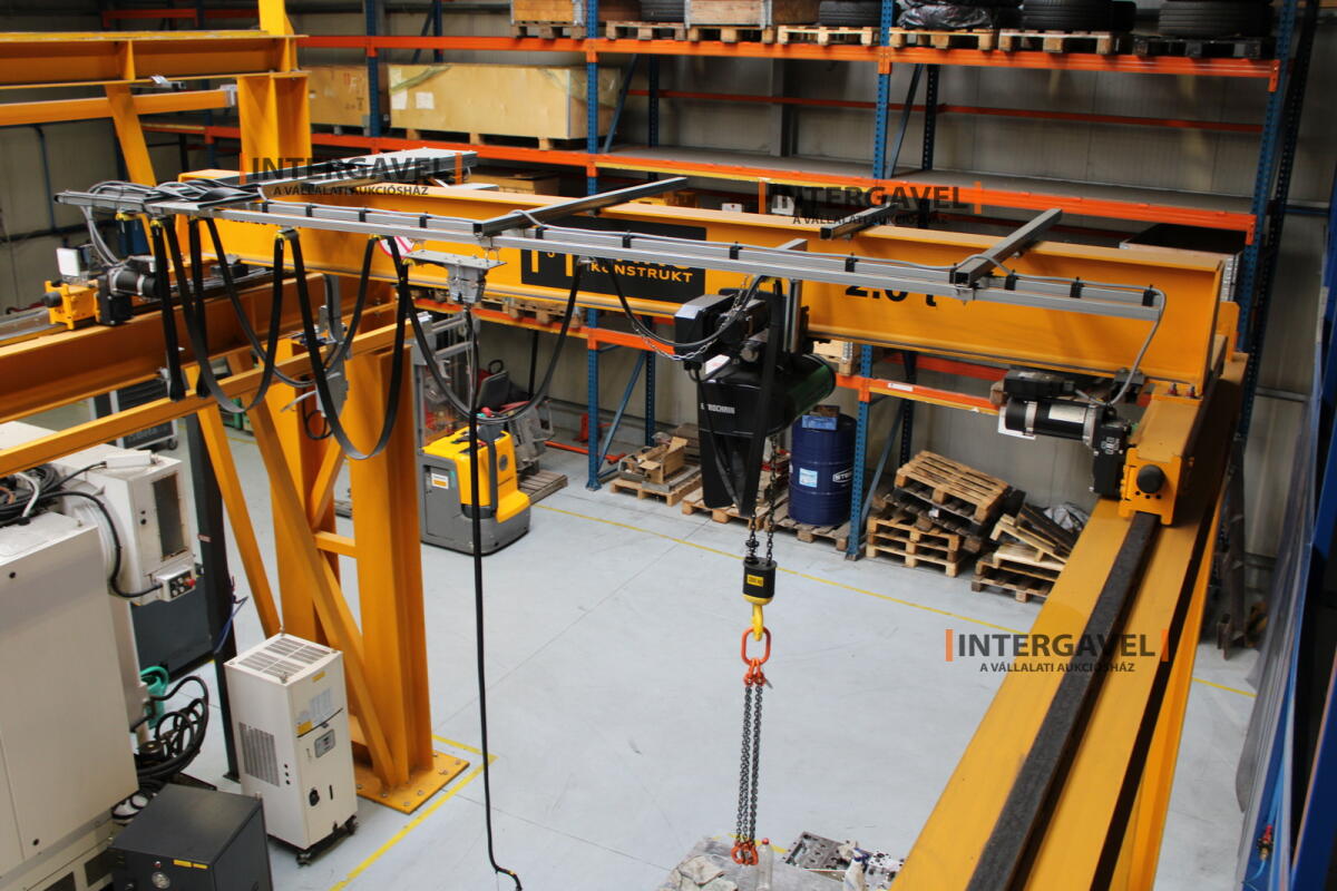 Daruhíd futómacskával és emelőművel 9