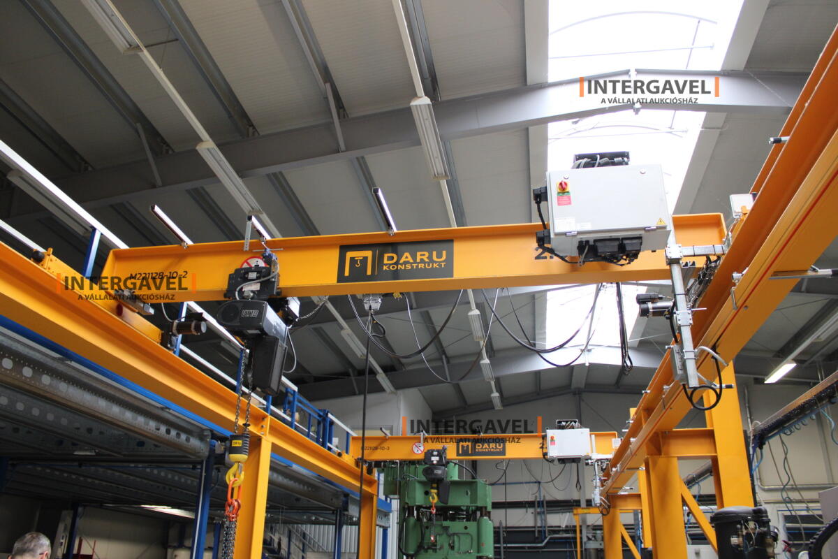 Daruhíd futómacskával és emelőművel 4