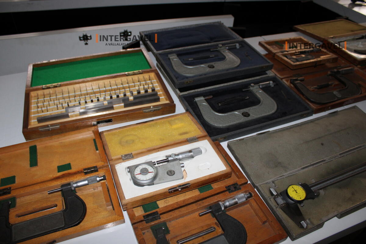 Kengyeles mikrométerek 23