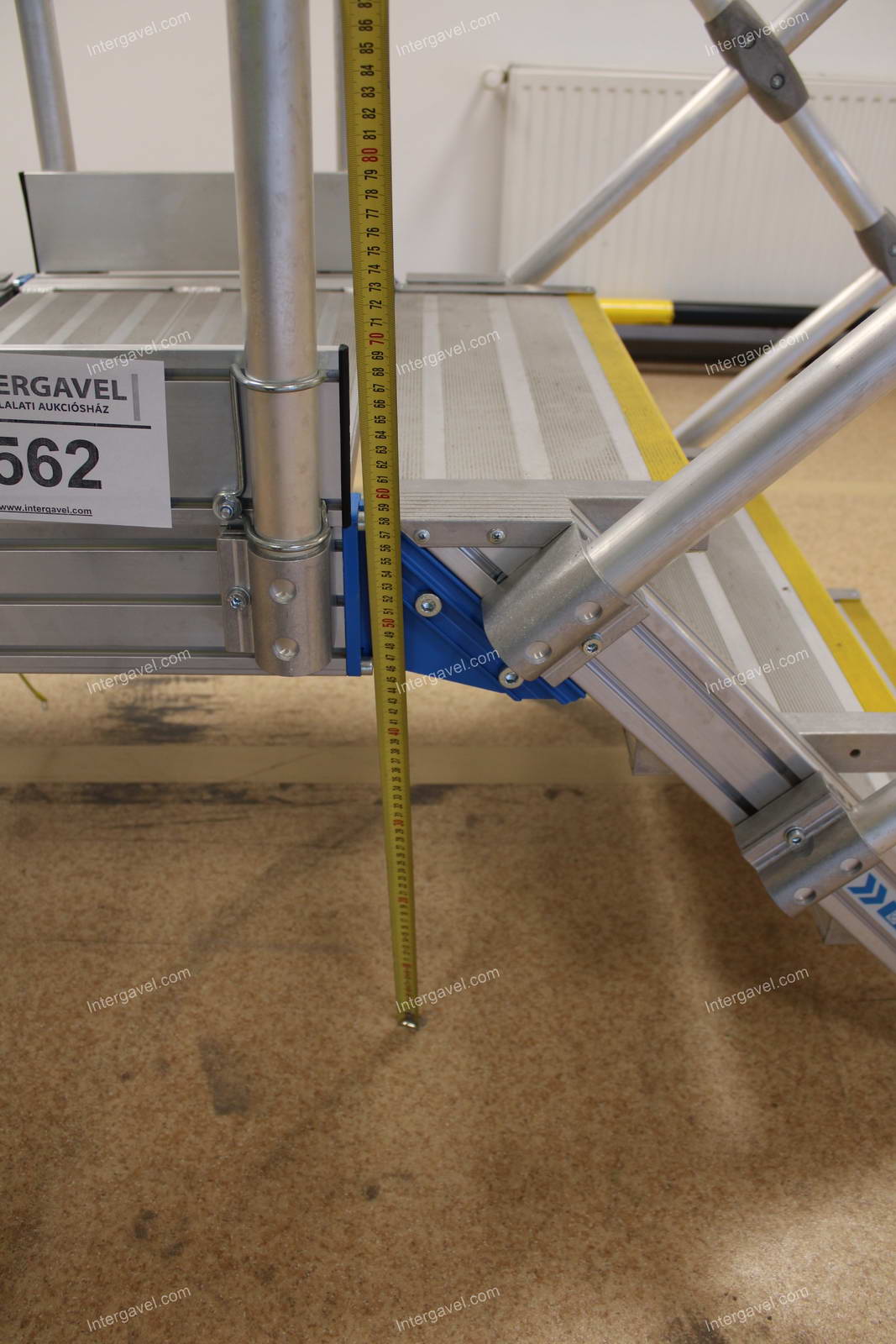 Átjáró lépcső, dobogó - Zarges 9