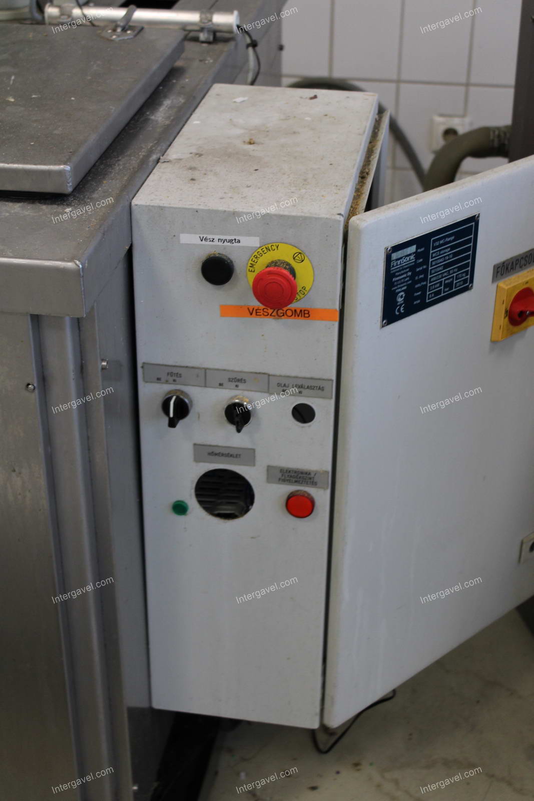 Ultrahangos mosó - FinnSonic, MC-170/II 19