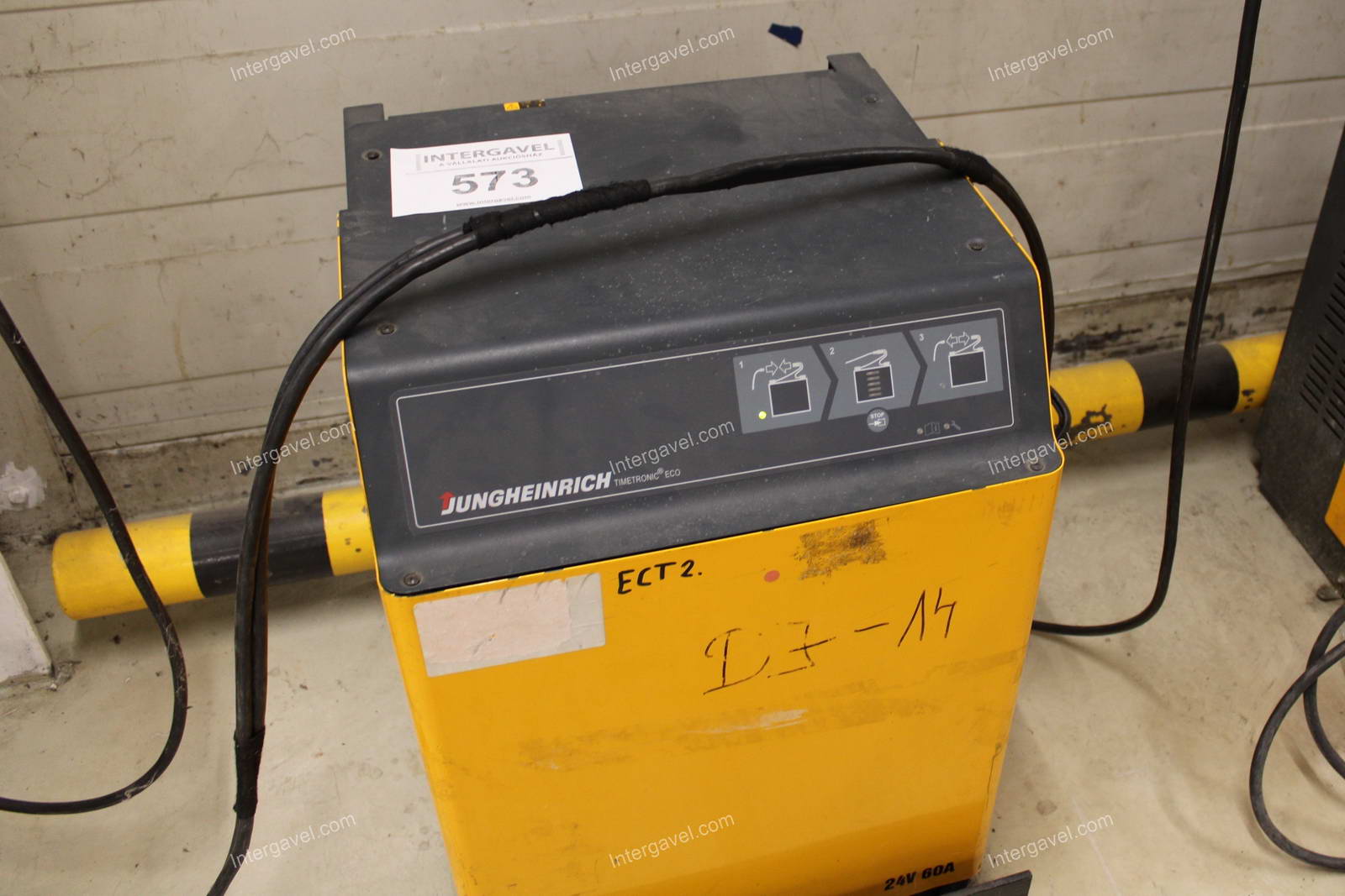 Akkumulátor töltő - Jungheinrich, D400V G 24/60 B-ETIS 3