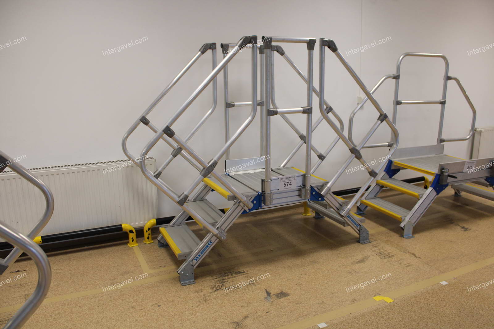 Átjáró lépcső, dobogó - Zarges 3