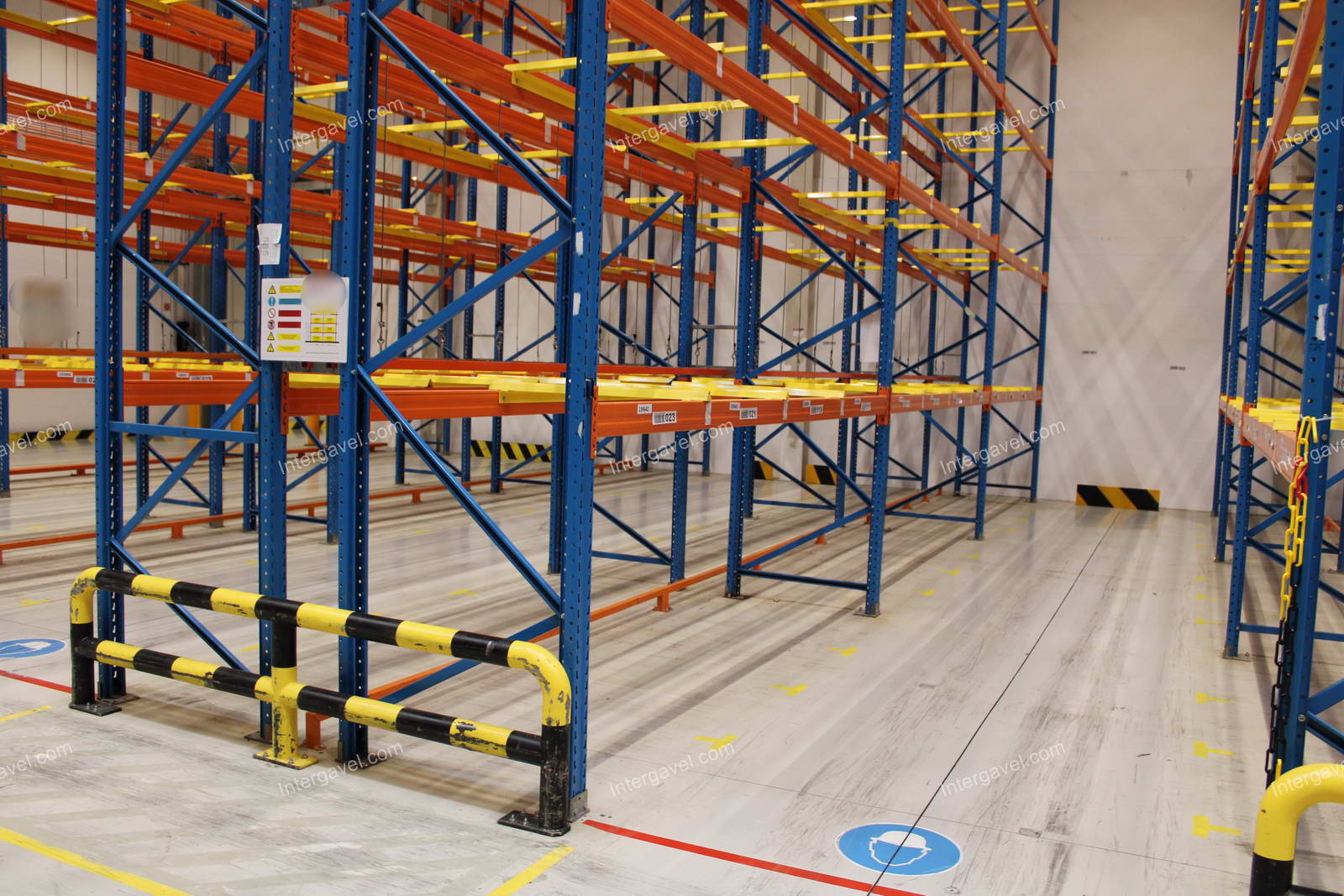 Raklapos állvány 9