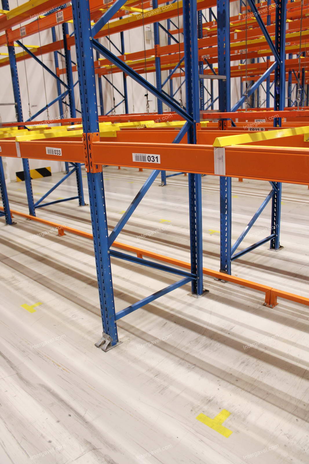 Raklapos állvány 17