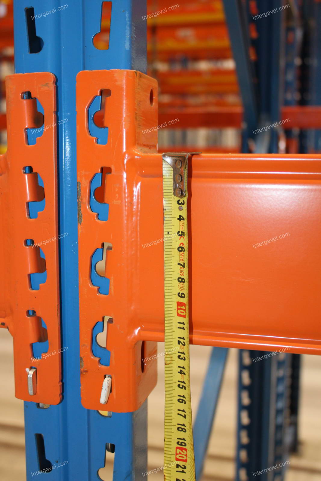 Raklapos állvány 28