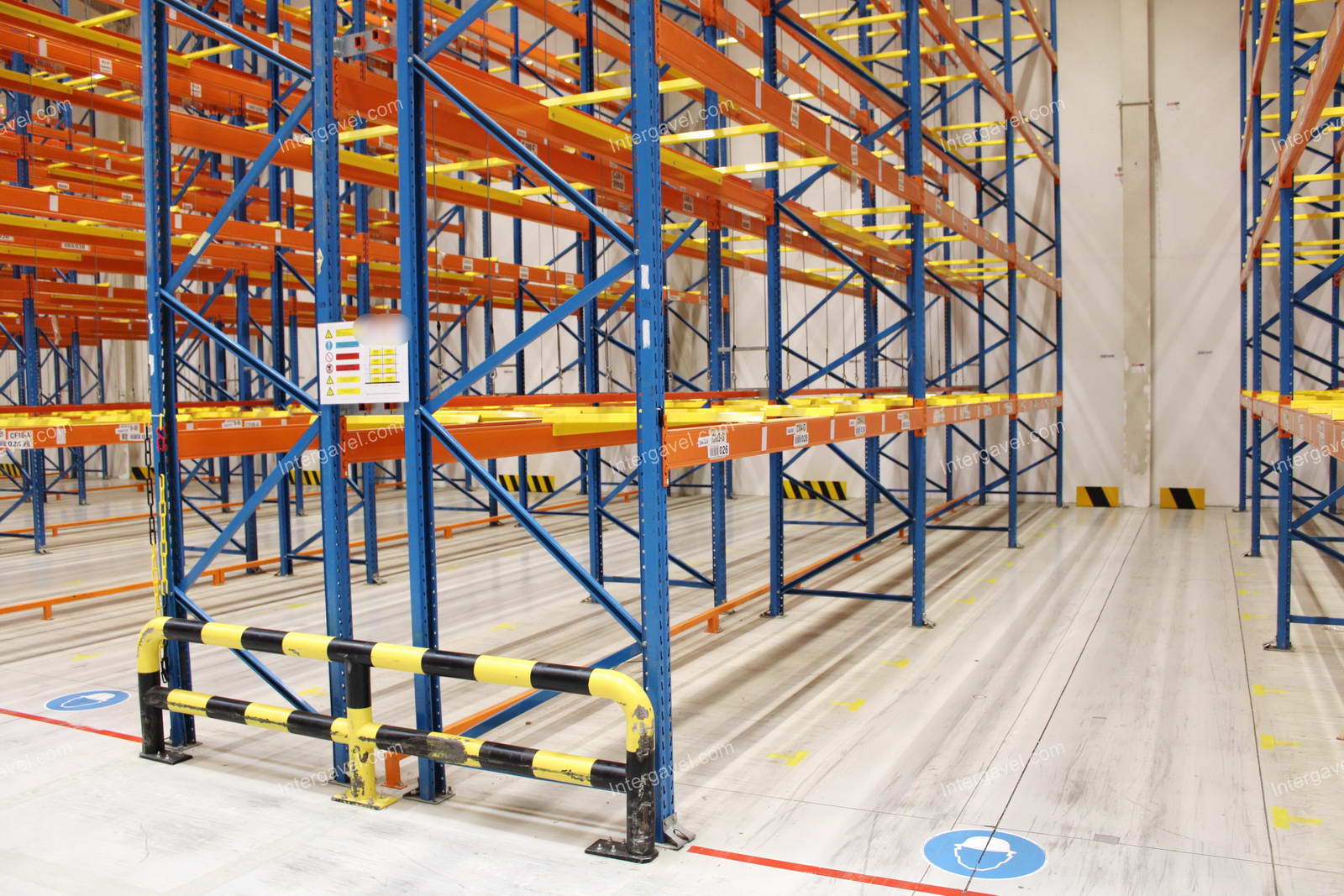 Raklapos állvány 23