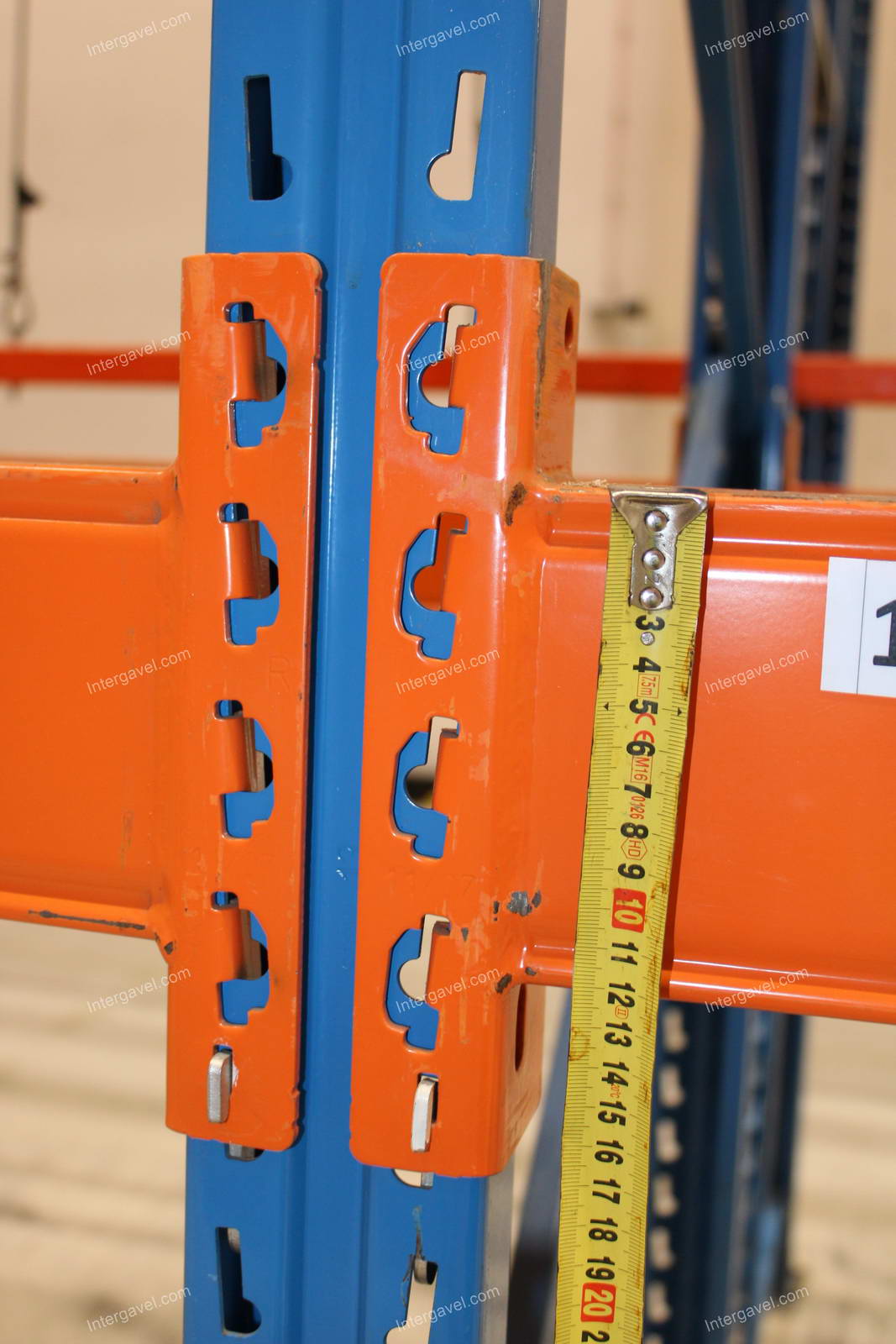 Raklapos állvány 37