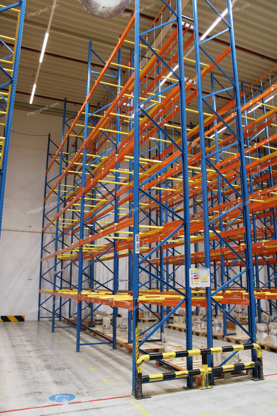 Raklapos állvány 12