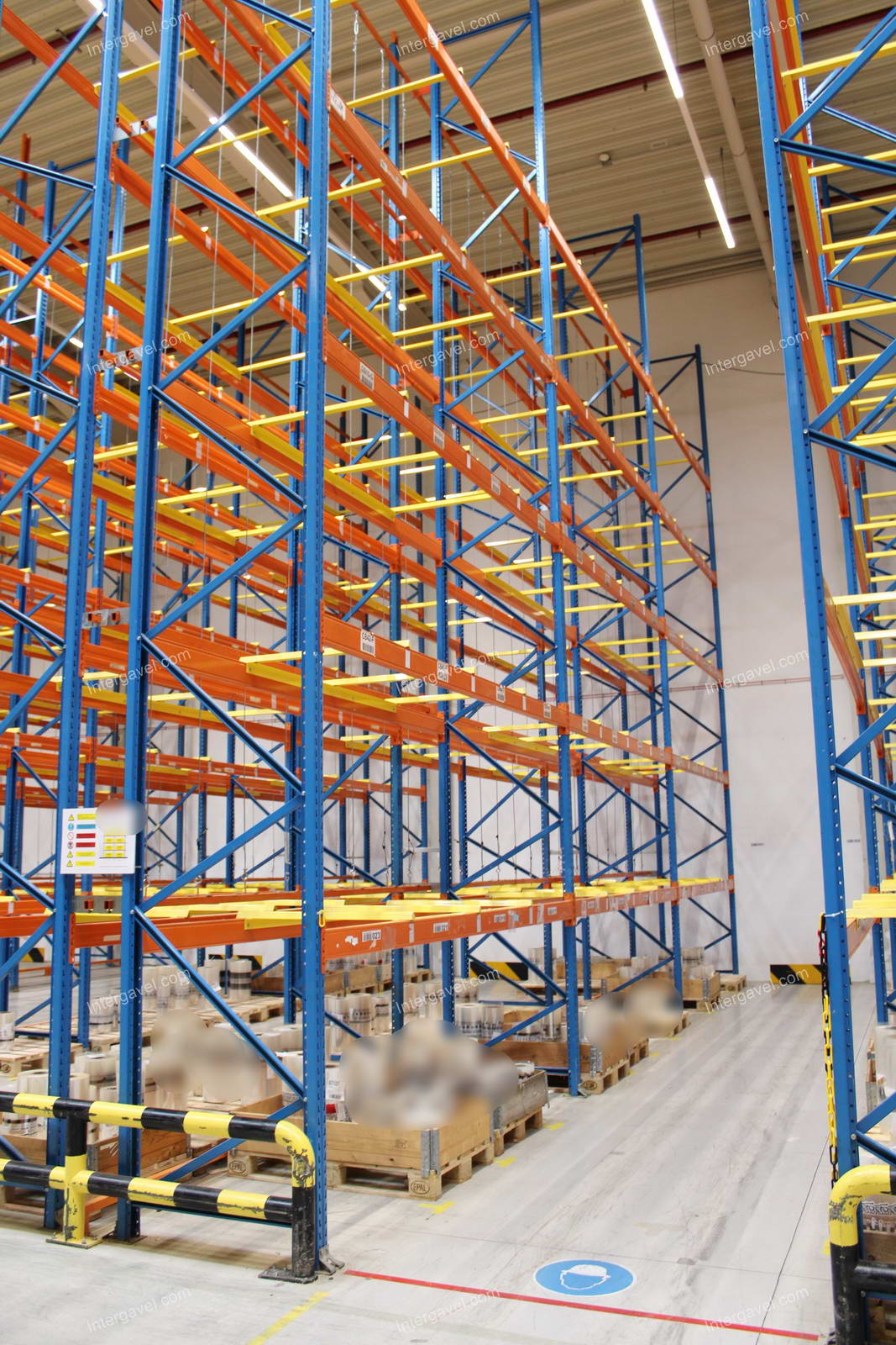 Raklapos állvány 23