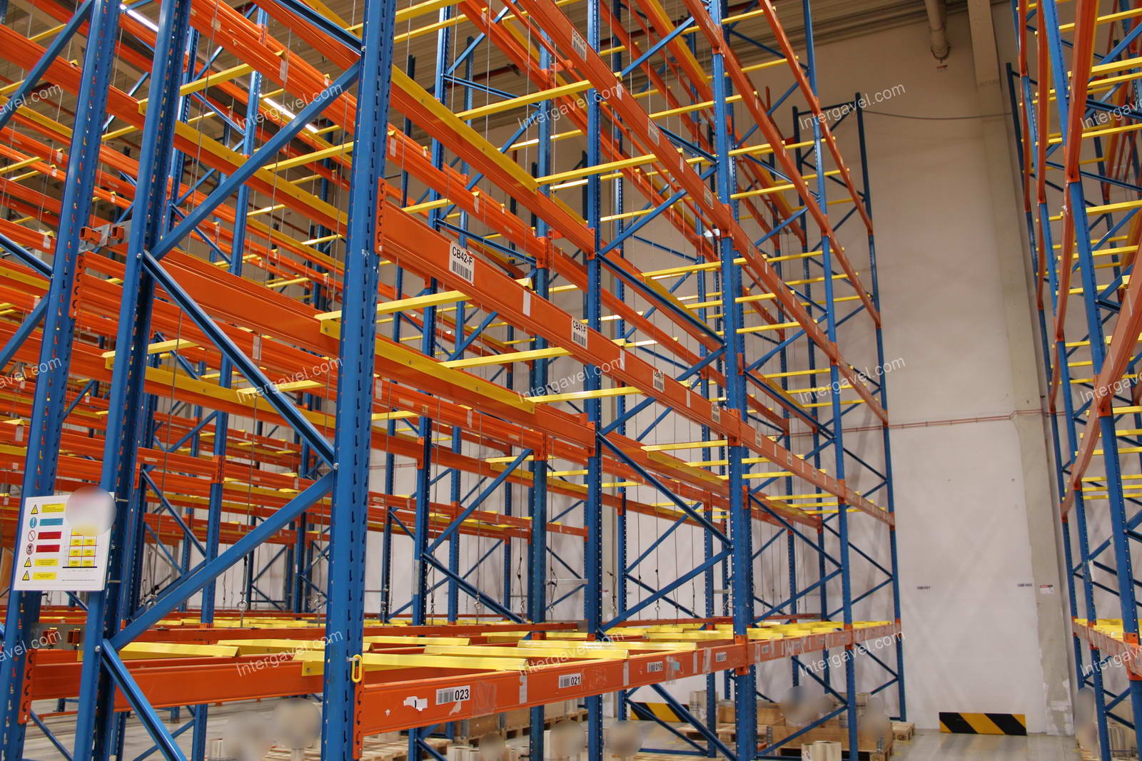 Raklapos állvány 24