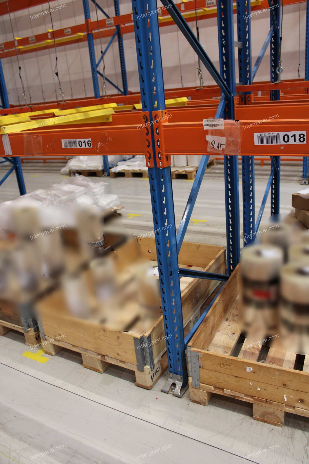 Raklapos állvány 28